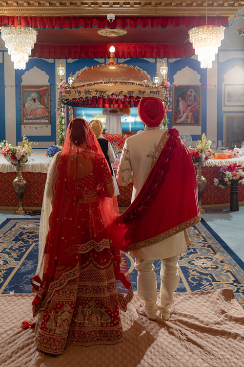 Beautiful Sikh wedding ceremony captured inside Gurdwara Sahib Yuba City with sacred and emotional rituals