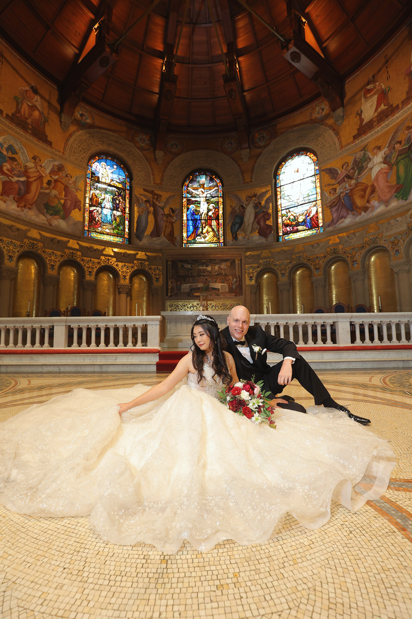Bride and groom holding hands during ceremony in Palo Alto