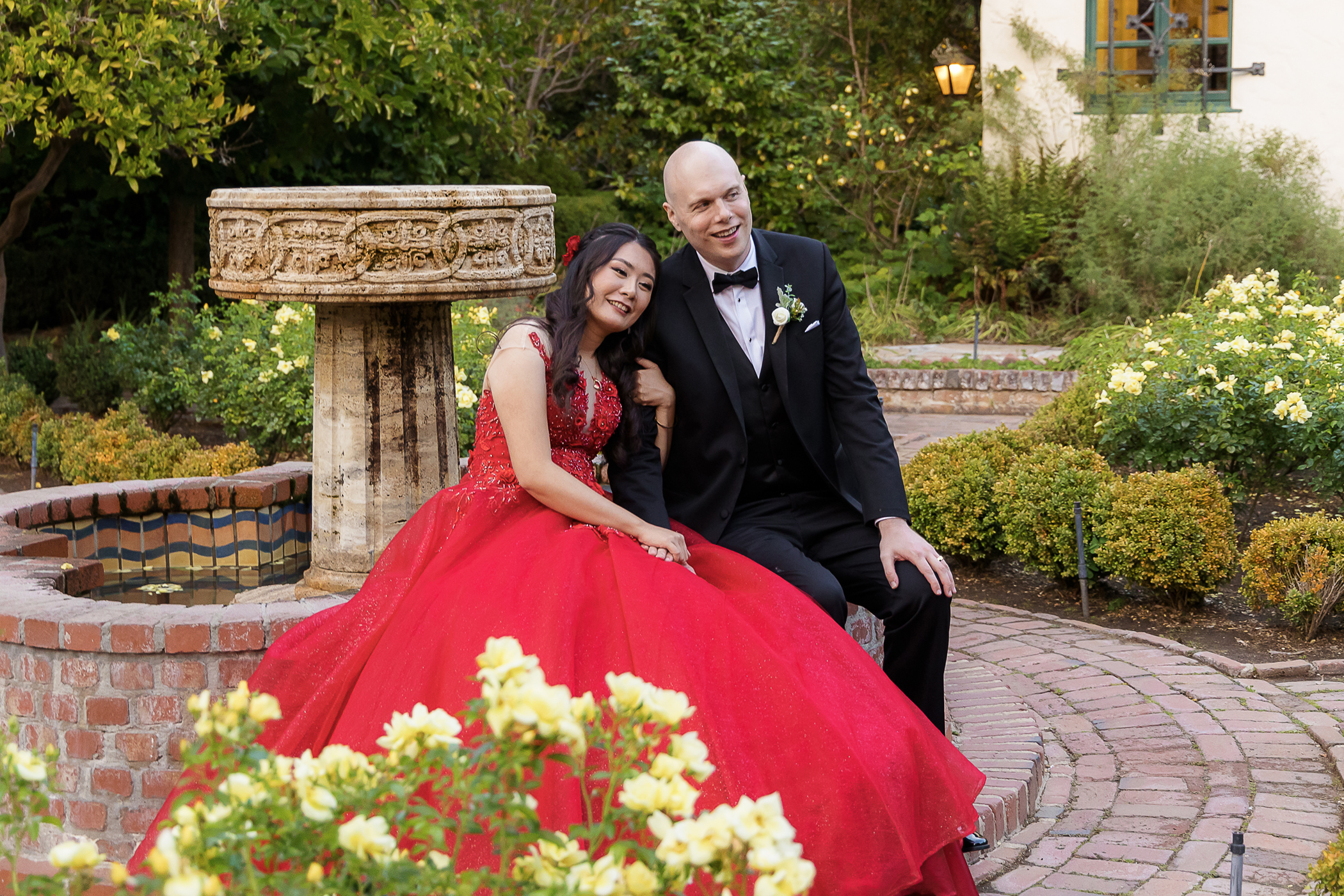 Romantic bride and groom portrait outside at Allied Arts Guild