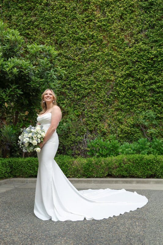 Elegant bride portrait at The Lafayette Hotel in Lafayette, Ca